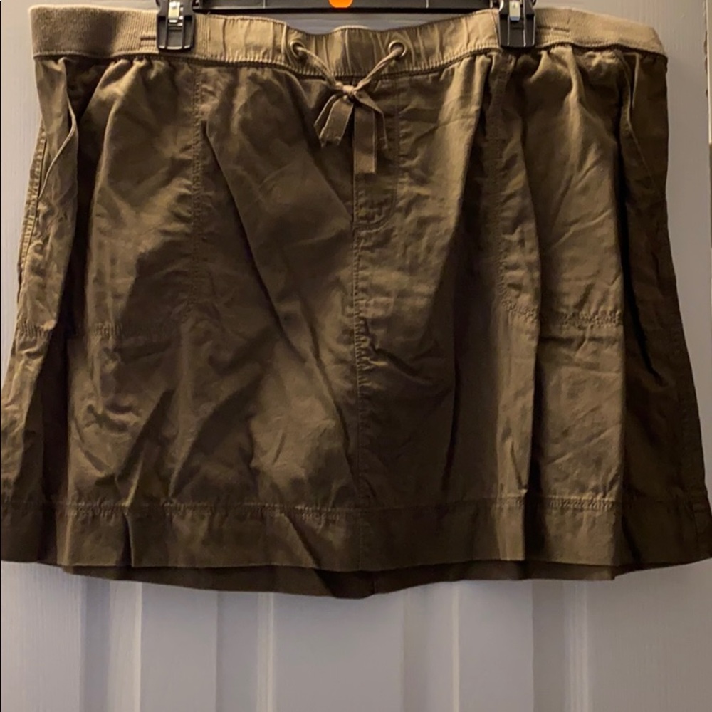 Women’s Skirt